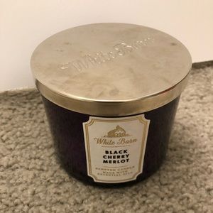 White barn black cherry merlot